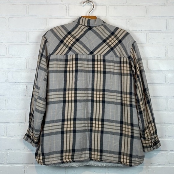 Ashley Utility Collection Faux Sherpa Plaid Button Down Shirt Jacket Shacket S - Picture 4 of 7